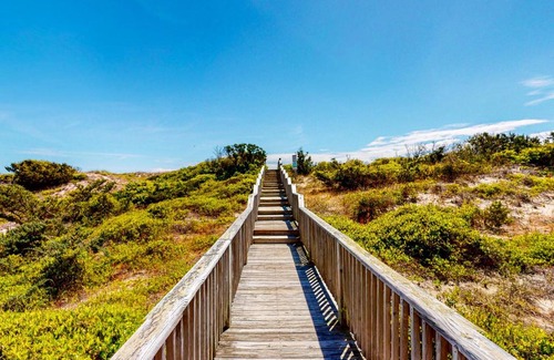 Ocean Isle Estates Casa | Walkin' on Sunshine #4-OI