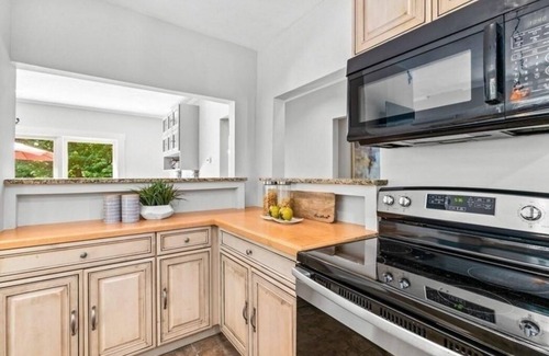 Readville Casa | Walking distance to Blue Hills Ski Area.