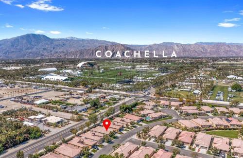 Indio Casa | Walking distance to Coachella and Stagecoach with 4 bedrooms