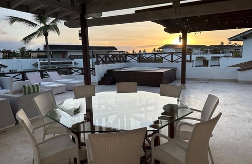 Portillo Apartamento | Walking distance to portillo beach, penthouse with jacuzzi