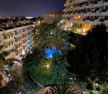 Nueva Andalucia Apartamento | Walking distance to Puerto Banus sea view Apartment