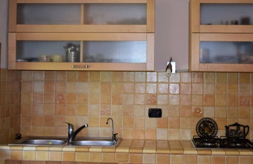 Lovere Chalet De Esquí | Walking's House, the chalet nestled in the woods