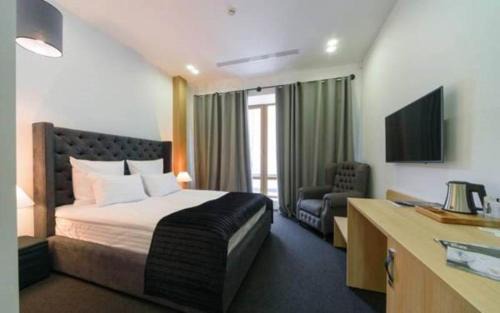 Odessa City Center Hotel | Wall Street - Maestro