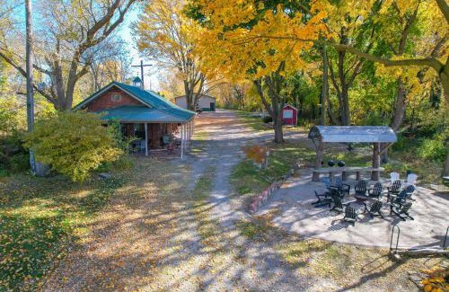 Huron Casa | Walleye Entire Complex