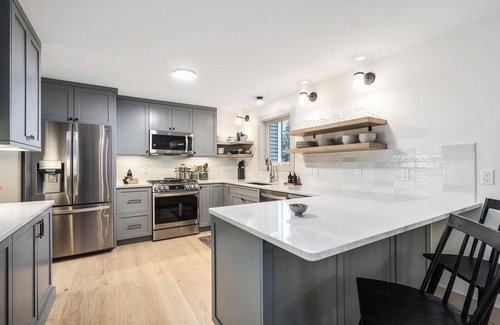 Petoskey Casa | Walloon Lake Home: Friday to Friday in the Summer. Near Boyne Mountain!