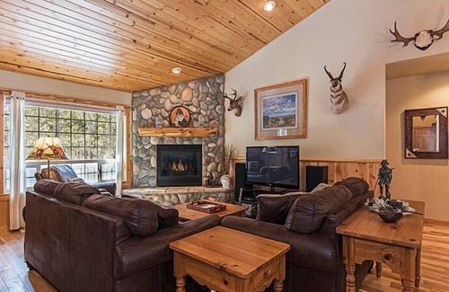 Sunriver Casa | Wallowa With Western Charm