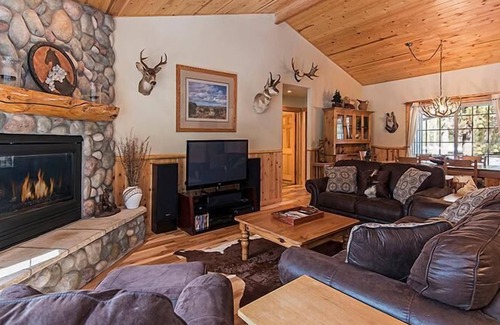 Sunriver Casa | Wallowa With Western Charm