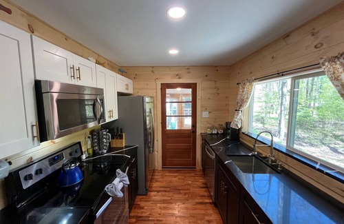 Hawley Cabina | Wally's Cabin |New|Hot Tub|Kayaks|Firepit|Central
