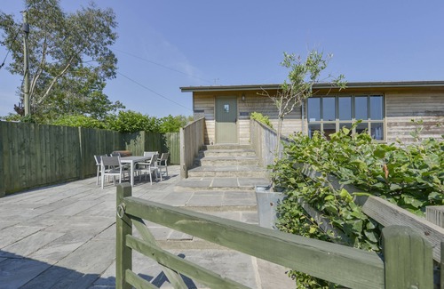 Teigngrace Cabaña | WALNUT, que admite mascotas, con piscina en Newton Abbot, Ref 998927