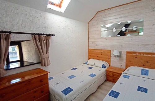 Masserac Cabaña | Walnut Cottage, cabaña del sur de Bretaña, bicicletas gratis, WiFi, cerca de la aldea