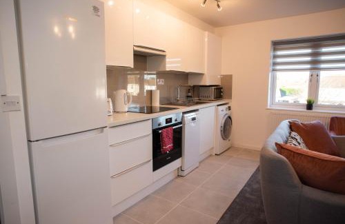 Kidlington Apartamento | Walnut Flats-F4, 2-Bedroom with Ensuite - Parking, Netflix, WIFI - Close to Oxford, Bicester & Blenheim Palace