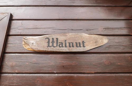 Swanage Casa | Walnut