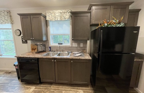 Sextonville Casa | Walnut Getaway Relaxing Country Getaway
