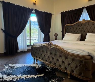Kaghan Complejo | Walnut Riverside Resort