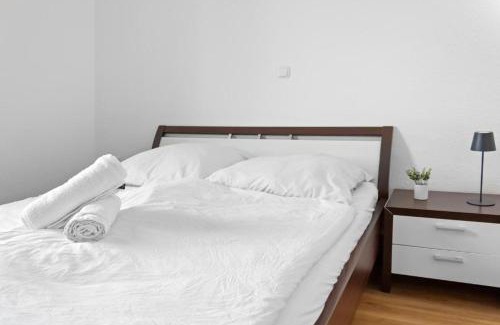 Bergisch Gladbach Casa | Walnut Tree Apart