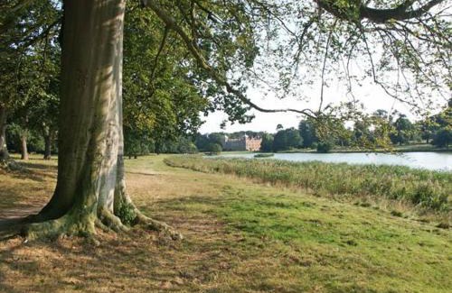Banningham Casa | Walnut Tree Lodge