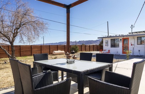 Joshua Tree Casa | Walpi Ranch - Joshua Tree Getaway W/ Hot Tub, Fire Pit & Bbq! 3 Bedroom Home by RedAwning