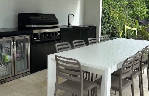 Wamberal Casa | Wamberal Hideaway by Central Coast Beach Breaks