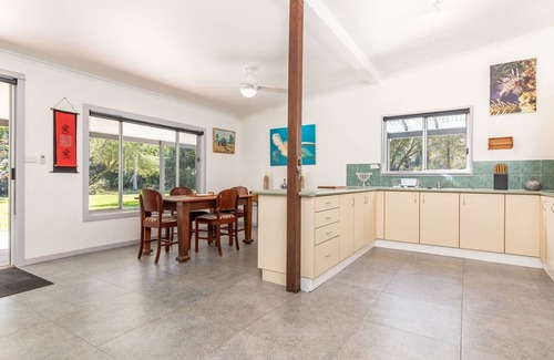 Bungwahl Casa | Wamwarra House- Reconnect and Relax in the quiet surrounds of Wamwarra House
