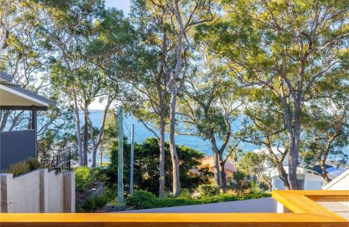 Salamander Bay Casa | Wanda Waterview, 1-344 Wanda Ave - Water Views, Linen, Bed Making, Wi-Fi, aircon