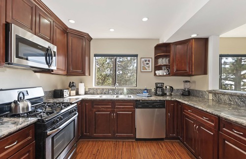 Running Springs Cabina | Wandering Pines - Game Room - Fire Pit - Lounge - Views
