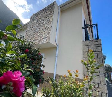 Ponta Delgada Casa | Wanderlust House