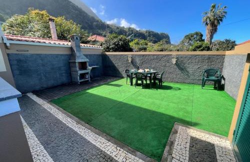 Ponta Delgada Casa | Wanderlust House