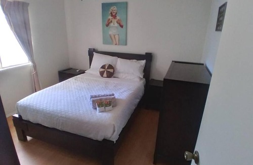 Sellicks Beach Casa | Wanderlust ** Pet Friendly 3 Bedroom Home With a Pool