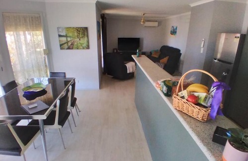 Sellicks Beach Casa | Wanderlust ** Pet Friendly 3 Bedroom Home With a Pool
