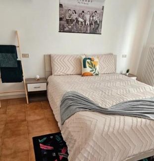 San Lazzaro di Savena Casa | Wanderlust Traveller Room San Lazzaro