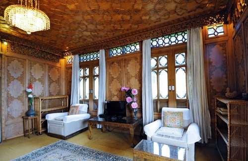 Nagin Bagh Alquiler De Eote | Wangnoo Houseboats