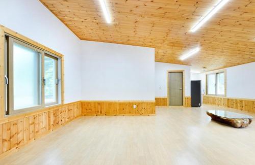 Buk Casa | Wangsonamu House Pension