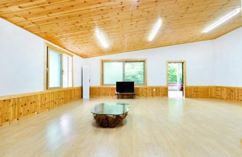 Buk Casa | Wangsonamu House Pension