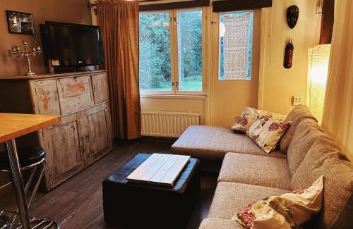 Reittio Apartamento | Wanha Koulu Tahko 2h Huone, Sauna, Minikeittiö, Rinteet Spa Ravintola 6km, Sali, Wifi, Lemmikit OK, Edukas