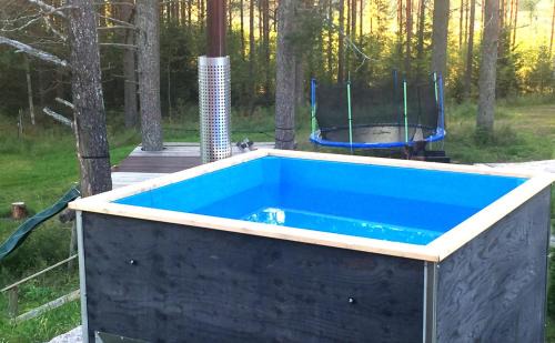 Reittio Apartamento | Wanha Koulu Tahko Unelma, 4mh, Palju, Sauna, Tupakeittiö, Wifi, Liikuntasali, RinteetSpaRavintola 6km, Lemmikit OK, Edukas