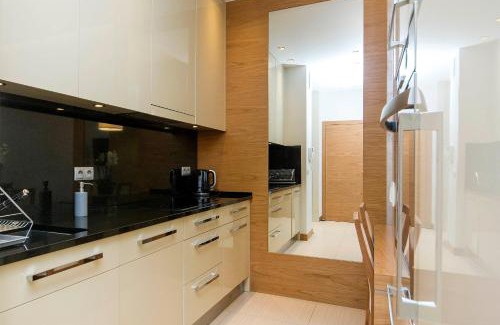 Jelitkowo Apartamento | Waniliowy - Neptun Park by OneApartments