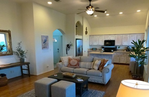 Port Alto Casa | Want to Get Away? Come "Seas the Bay!"