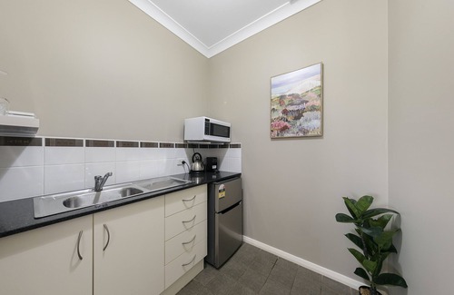 Pokolbin Casa | Waratah Suite at The Grange - Rothbury Hunter Valley