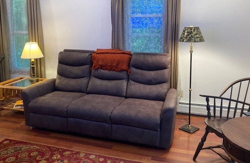 North Adams Casa | Warbler Hill - Relax & Enjoy NoA & all the Berkshires Has to Offer