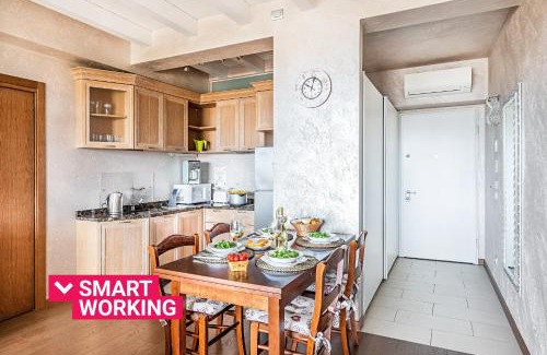 Rivoltella Apartamento | Warda C11 Apartment by Wonderful Italy