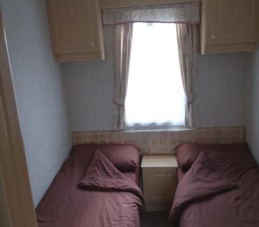 Sheerness Otro | warden springs caravan park MS16 Thornhill road, Eastchurch,ME124HF