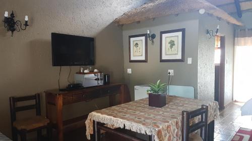 Dipaleseng Casa | Warembo Lodge