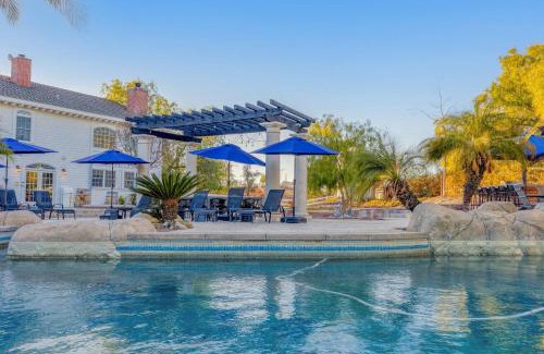 Temecula Villa | Warhol by AvantStay Expansive Estate Stunning Wine Cty Views