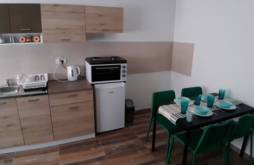 Grbavica Apartamento | Cálido y acogedor hogar lejos de casa
