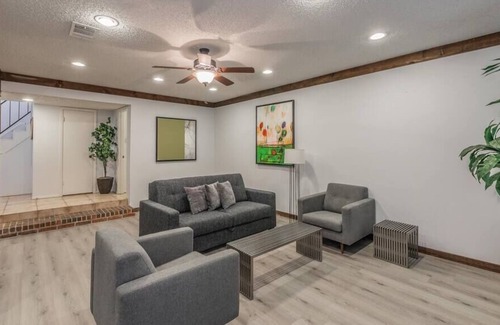 Meadowbrook Casa | Warm Comfy 3BR Home in Ft. Worth~ideal for families