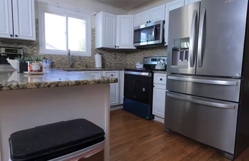 Aurora Casa | Warm Family Stay with A.K.A