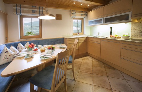 Fuegenberg Chalet De Esquí | Cálida casa para sentirse bien, cerca de las 3 mejores áreas de esquí y parque infantil (chalet, cabaña)