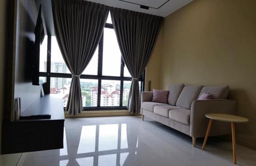 Central District Apartamento | Warm Heart Stay 温欣居Sky88 4Guests 2Bed2Bath
