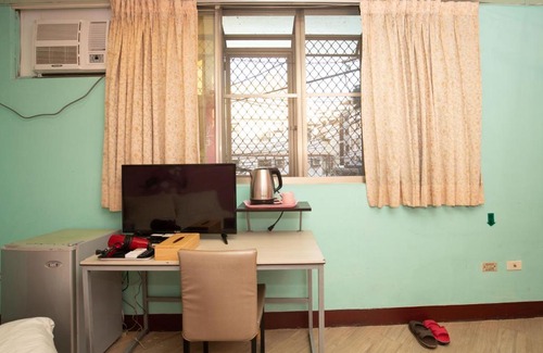 Xitun District Apartamento | Warm House