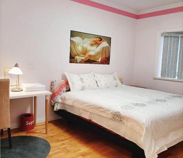 Hastings Casa | Warm Retreat